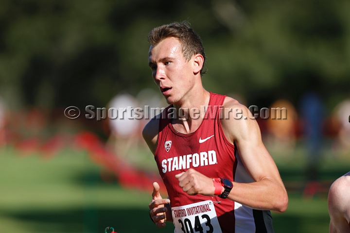 2014StanfordCollMen-77.JPG - College race at the 2014 Stanford Cross Country Invitational, September 27, Stanford Golf Course, Stanford, California.